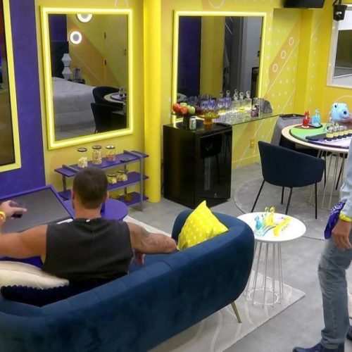 BBB 26: Jonas e Cowboy reagem à briga de Ana Paula com produção: “Expulsa”