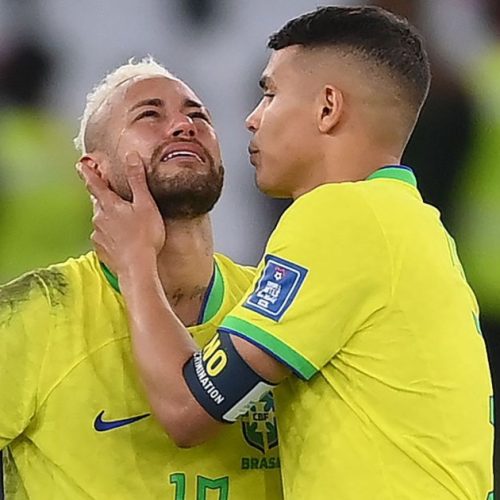 Thiago Silva faz coro por Neymar na Copa e o compara a Messi