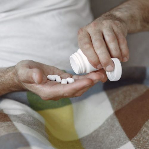 Paracetamol não causa autismo, reafirma Ministério da Saúde