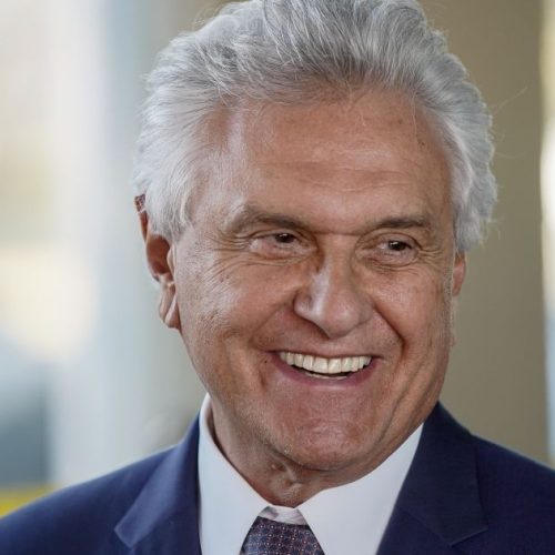 Análise: Pré-candidatura de Caiado afasta PSD de 3ª via