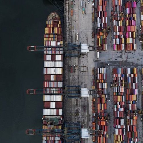 Exportação ao Golfo recua em abril; agro segue positivo no ano