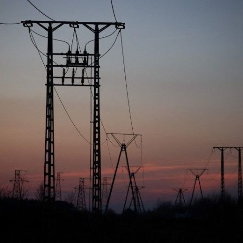 Em 120 segundos, sistema elétrico perdeu “uma Itaipu” em energia